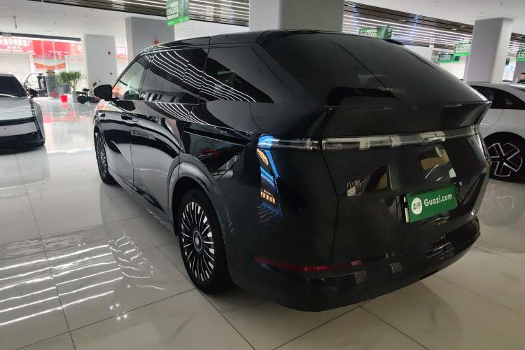 Used XPeng X9 2026 Model—Range-Extended Version 1602 Ultra