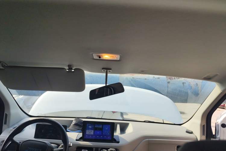 Used JMC E Fushun 2025 Model, Open Window Version, 53.58 kWh, Mid-axle, Low-roof
