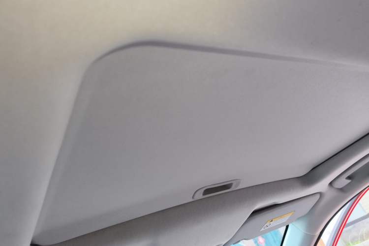 Used Dongfeng Aeolus Yixuan 2020 230T Automatic Cool Edition Headliner