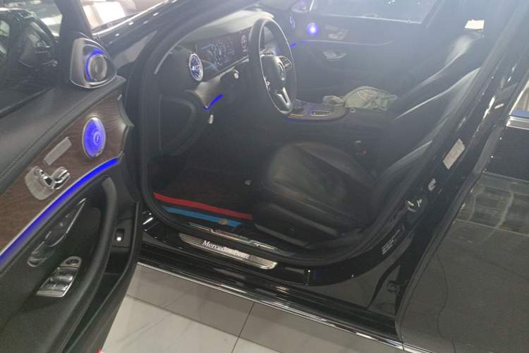 Used Mercedes-Benz E-Class 2019 E 300 L Stylish Model
