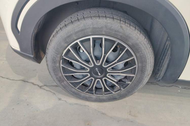 Used BYD Seagull 2024 Honor Edition 305km Dynamic Version Right Rear Wheel Hub