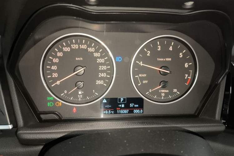 Used BMW 2 Series Gran Tourer 2015 218i Leading Model