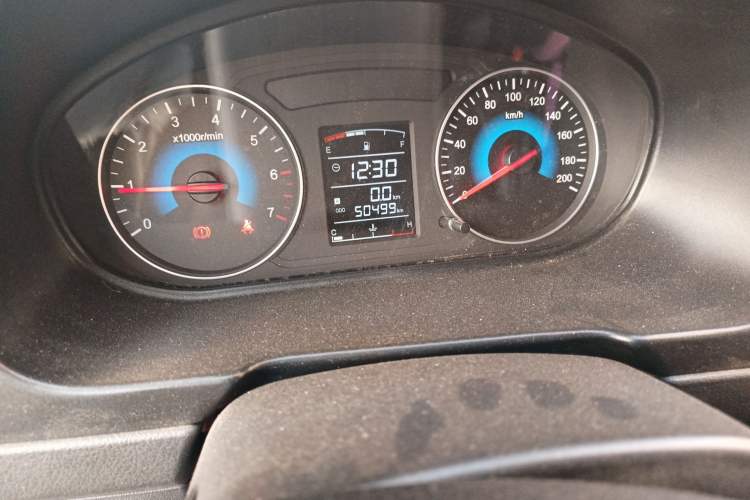 Used Dongfeng Fengon 330 2014 1.5L Manual Utility Version DK15