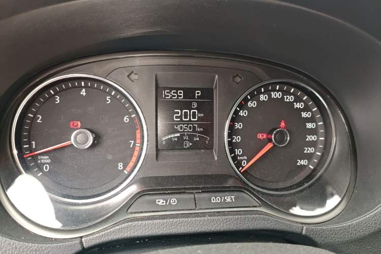 Used Volkswagen Polo 2016 1.6L Cross Polo Automatic Instrument Cluster