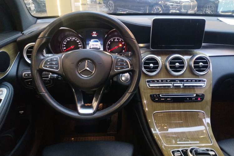 Used Mercedes-Benz GLC Coupe 2019 GLC 260 4MATIC Coupe SUV