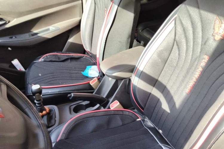 Used Wuling Hongguang 2021 1.5L S Standard Version LAR Left Front Seat