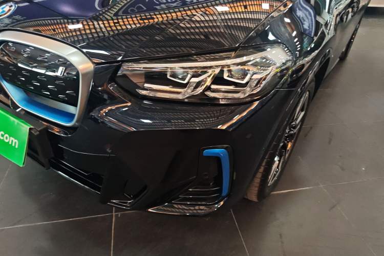 Used BMW iX3 2022 Leading Model
