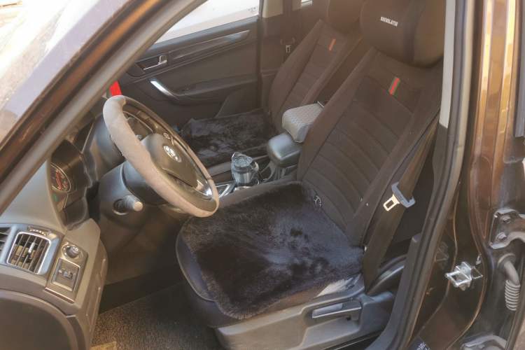 Used Brilliance V5 2016 1.5T Automatic Two-Wheel Drive Sport Model
