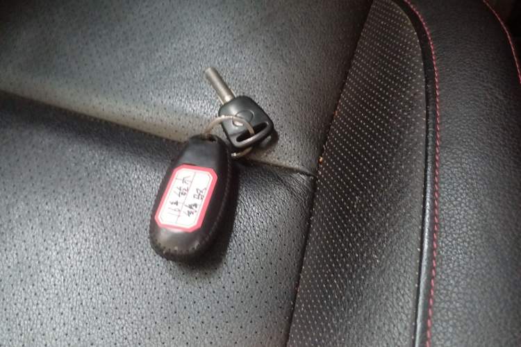 Used Suzuki S-Cross 2015 1.6L CVT Two-Wheel Drive Elite Version