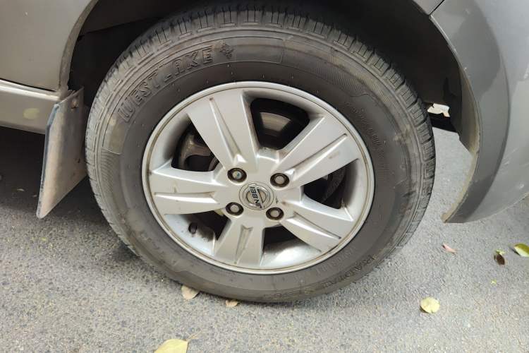 Used Jinbei Hiace X30 2018 1.5L Cargo Van Standard Version DLCG14 Right Front Wheel Hub