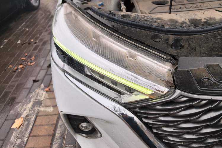 Used Haval M6 2021 PLUS 1.5T Manual Luxury Smart Connectivity Model