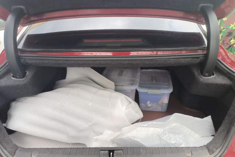 Used Geely Auto Emgrand GT 2017 1.8T Zunya Model Trunk