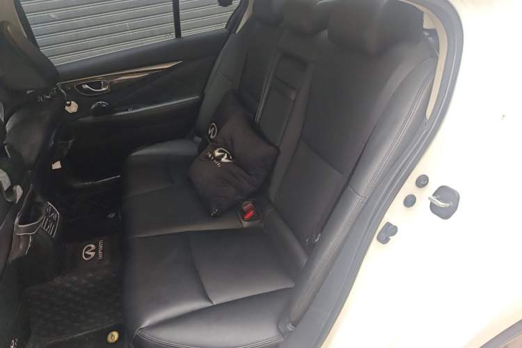 Used Infiniti Q50L 2016 2.0T Comfort Edition