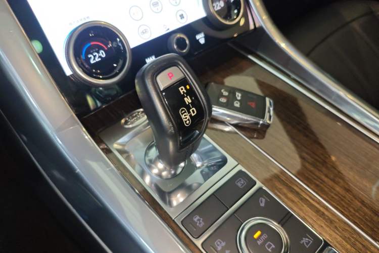 Used Land Rover Range SportNew Energy 2018 P400e