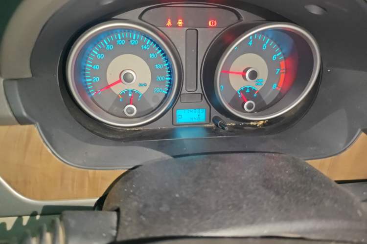 Used Buick Excelle 2015 1.5L Automatic Classic Model
