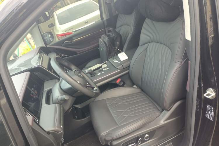 Used GAC Trumpchi M8 2024 Master Series 400T Ultimate Edition
