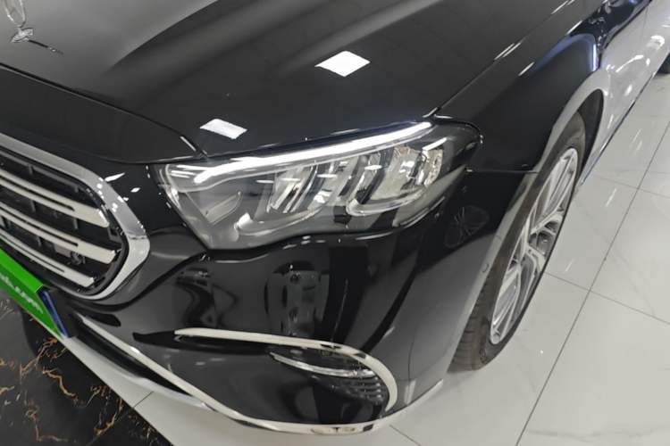 Used Mercedes-Benz E-Class 2025 Facelift E 300 L Fashion Edition

