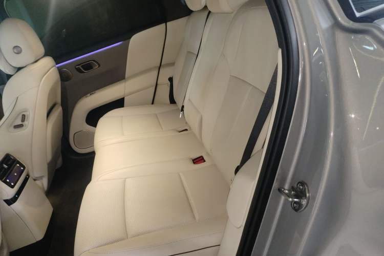 Used Li Auto Li Auto i6 2025 Model Two-Wheel-Drive Standard Type