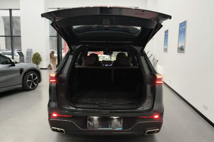 Used Chery Tiggo 8 PLUS 2025 290TGDI DCT Prestige 5-Seater