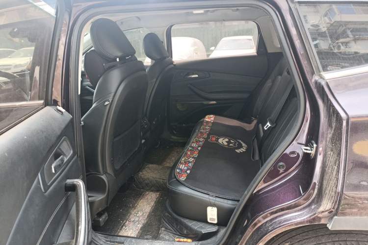 Used EXEED Lingyun 2020 1.6T Two-Wheel Drive Star Edition Left Rear Seat