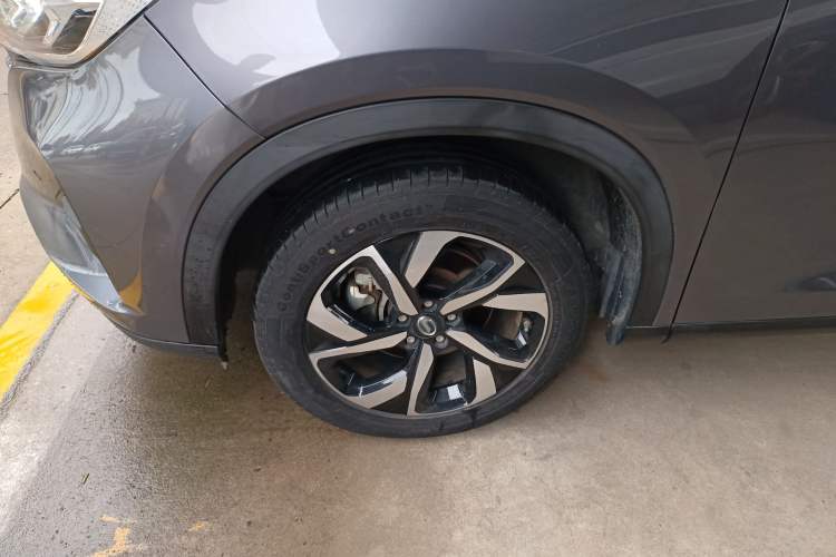 Used GAC Trumpchi GS5 2019 270T Automatic Luxury Edition Left Front Wheel Hub