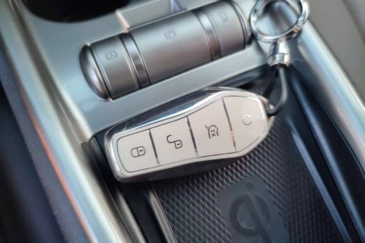 Used BYD Dolphin 2023 420 km Fashion Edition
