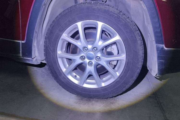 Used Jeep Cherokee 2016 2.4L Leading Edition