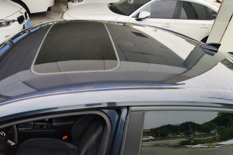 Used Honda Civic 2022 240TURBO CVT Dynamic Edition
