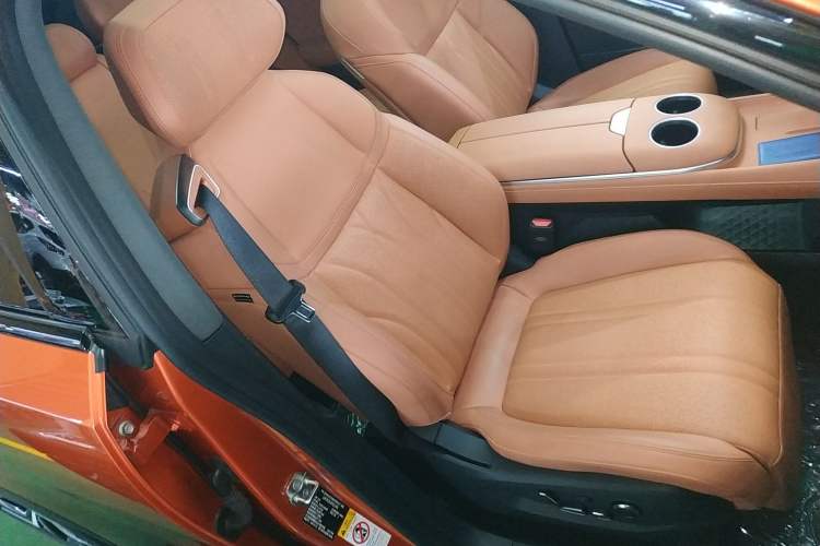 Used Deepal S07 2024 215Max Qiankun Intelligent Driving ADS SE Range-Extended Version
