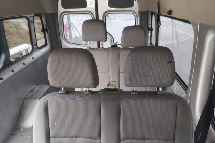 Used Foton Toano 2019 2.5T Multi-Function Long-Wheelbase Mid-Height 5-7 Seater 4J25TC3
