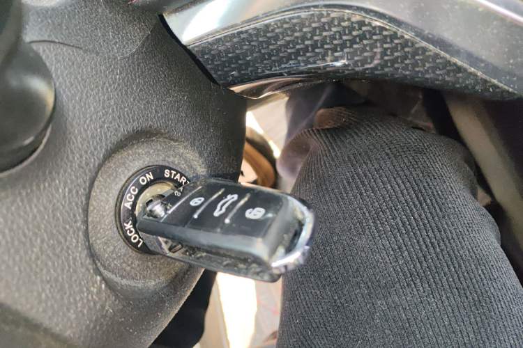 Used JAC Refine S3 2017 1.6L CVT Luxury Smart Model
