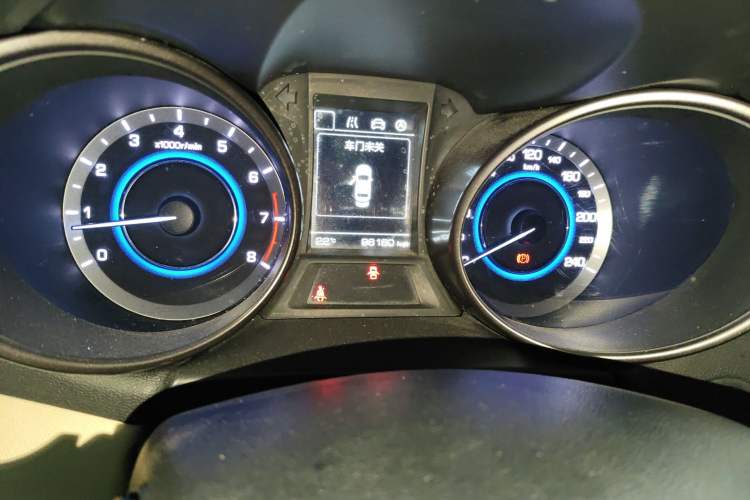 Used CHANGAN Eado 2016 1.6L Manual Fashion Edition Odometer Close Up