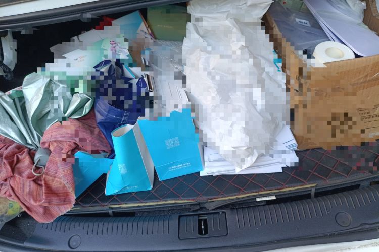 Used Roewe i6 New Energy 2017 45T Hybrid Connect & Smart Enjoyment Edition Trunk