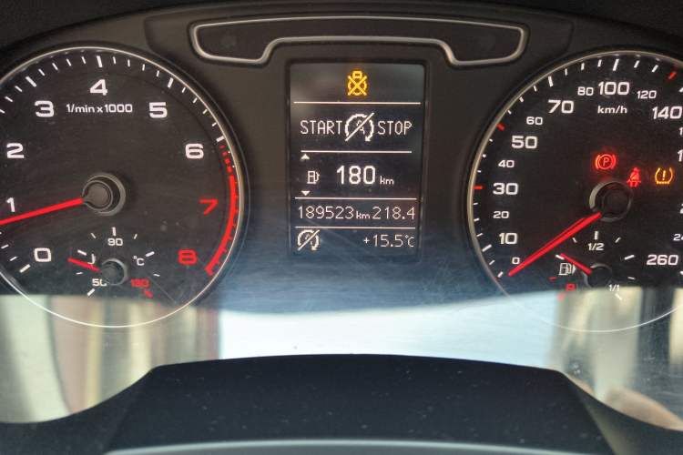 Used Audi Q3 2015 35 TFSI Comfort Model
