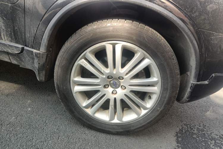 Used Volvo XC90 2013 2.5T T5 Executive Upgrade Edition Right Front Wheel Hub