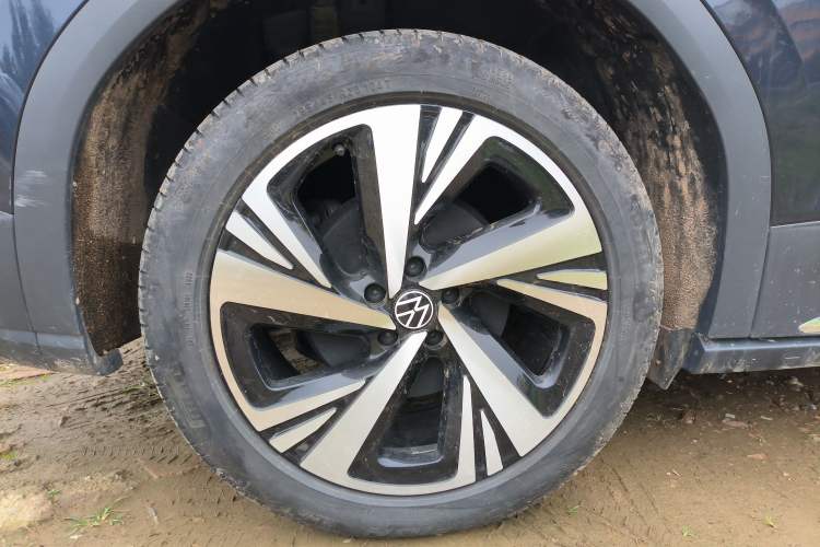 Used Volkswagen ID.6 CROZZ 2022 Long-Range PRO Edition
