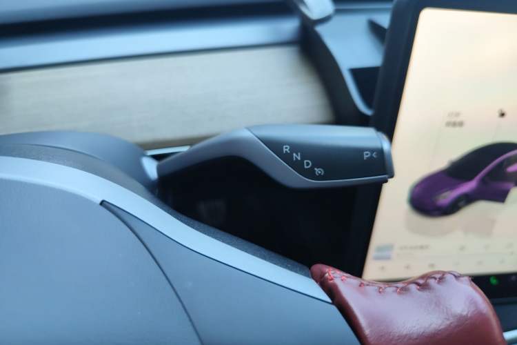 Used Tesla Model 3 2022 Rear-Wheel-Drive Version
