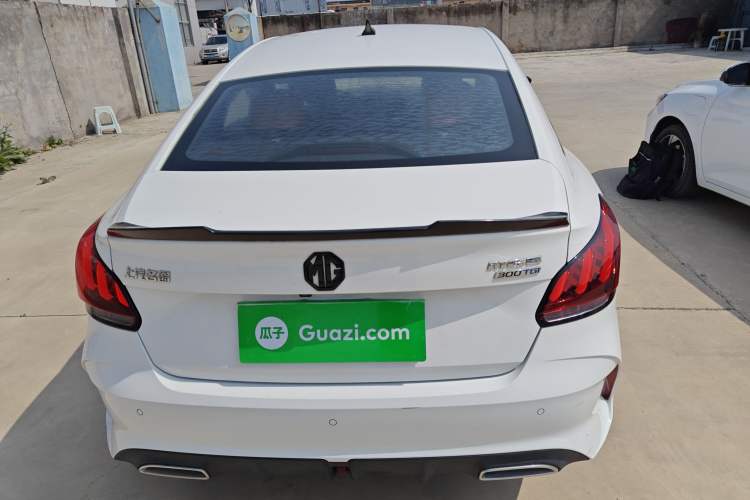 Used MG 5 2021 Revised 300TGI DCT Qingshè Luxurious Enjoyment Edition
