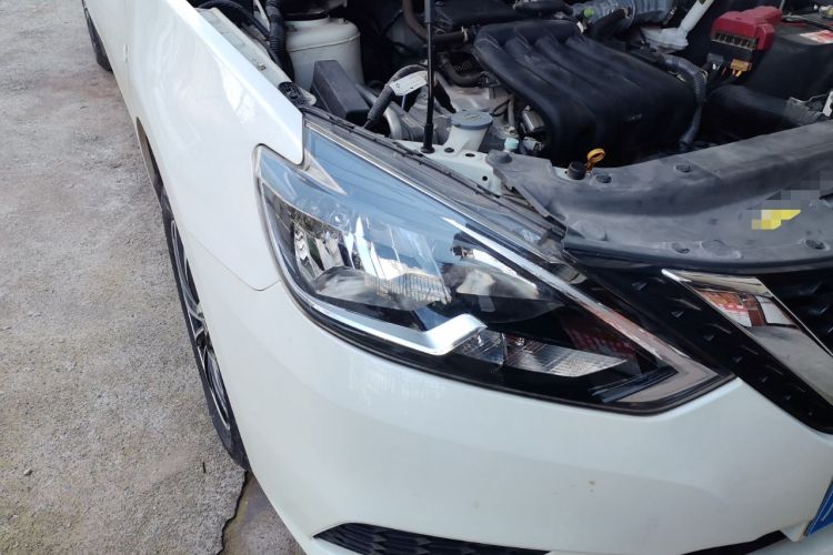 Used Nissan Sylphy 2021 Classic 1.6XE CVT Comfort Edition Right Front Headlight