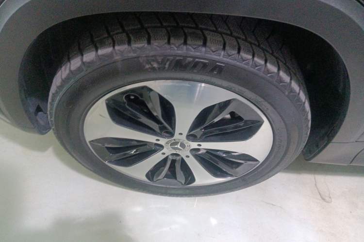 Used Mercedes-Benz GLB 2021 GLB 200 Fashion Model Left Front Wheel Hub