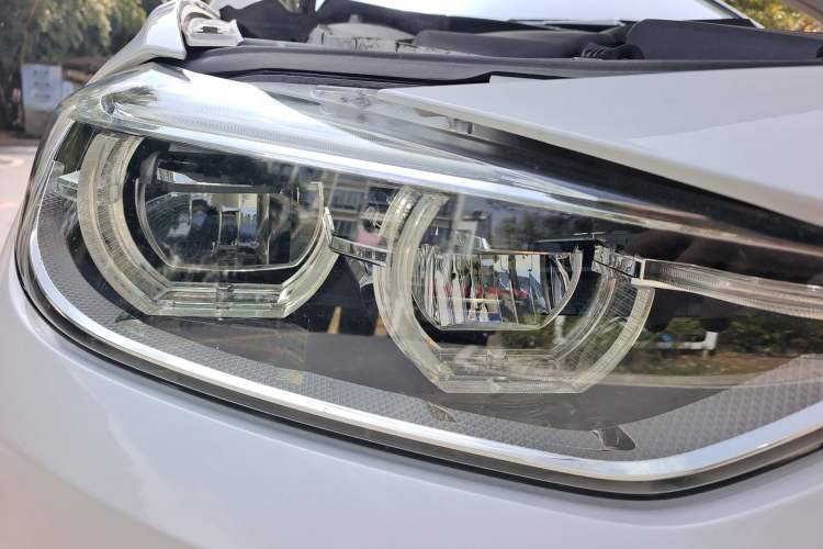 Used BMW 3 Series 2018 320Li Fashion Model
