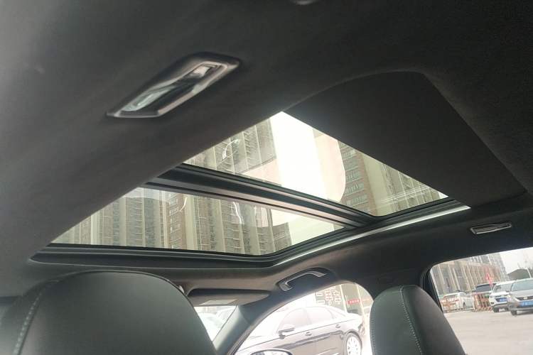 Used Geely Auto Preface 2023 2.0TD Prestige Version