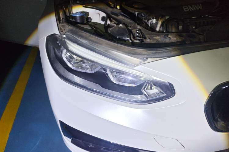 Used BMW 1 Series 2017 118i Sport Edition Right Front Headlight