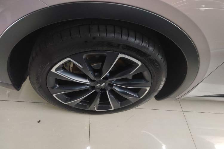 Used ONVO L60 2024 60 kWh Rear-Drive Version
