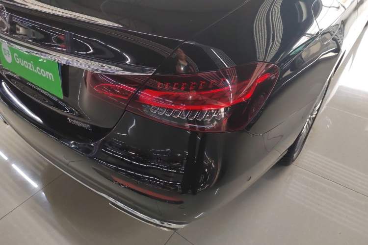 Used Mercedes-Benz E-Class 2022 E 300 L Luxury Model