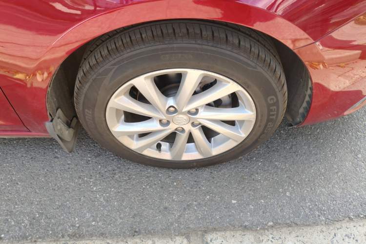 Used Buick Verano 2019 Sedan 15S Automatic Entry Model Right Front Wheel Hub