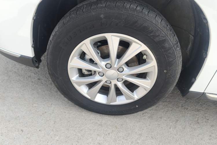 Used Haval M6 2021 PLUS 1.5T DCT Luxury Smart Connectivity Model
