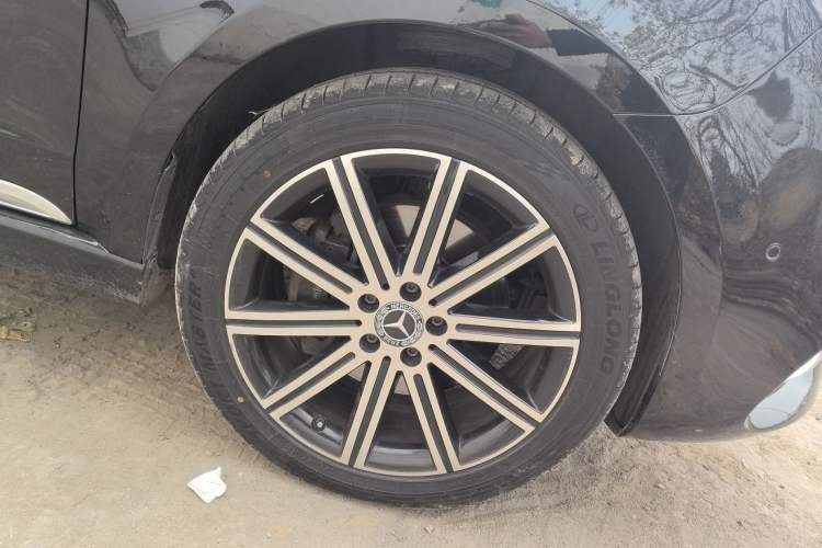 Used Mercedes-Benz V-Class 2020 V 260 L Long-wheelbase Luxury Edition