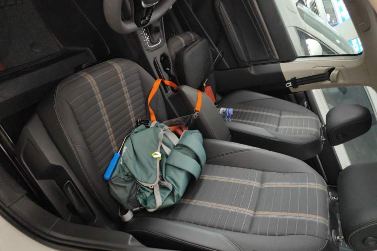 Used Volkswagen Lavida 2021 280TSI DSG Comfort Edition Left Front Seat