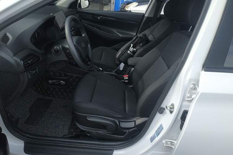 Used Hyundai Celesta 2018 1.6L Automatic GL Enjoyment Edition China VI compliant
